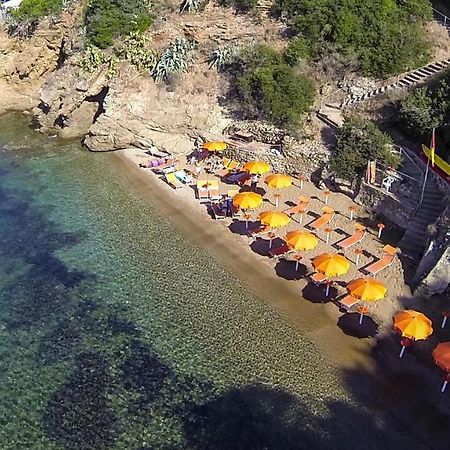 카폴리베리 Casa Vacanze Dino 아파트 외부 사진